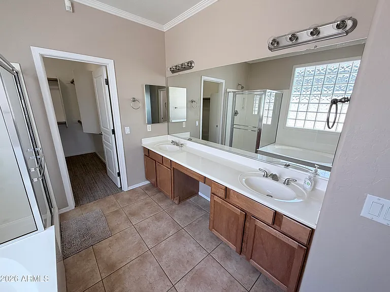 7310 E Mallory Cir — Photo 21