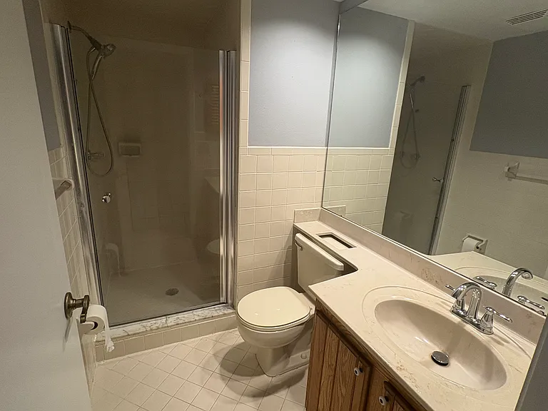 6102 Country Club Dr #F-2 — Photo 15