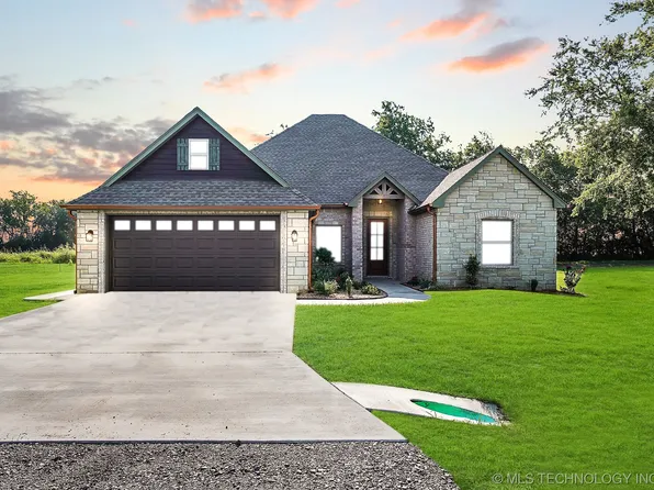 590 Adair Estates Cir, Adair, OK 74330