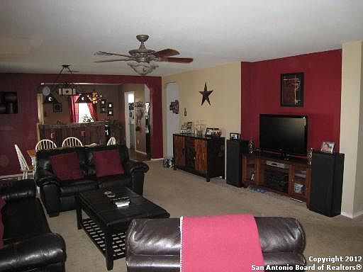 2nd image of 8002 Ferndale Oaks