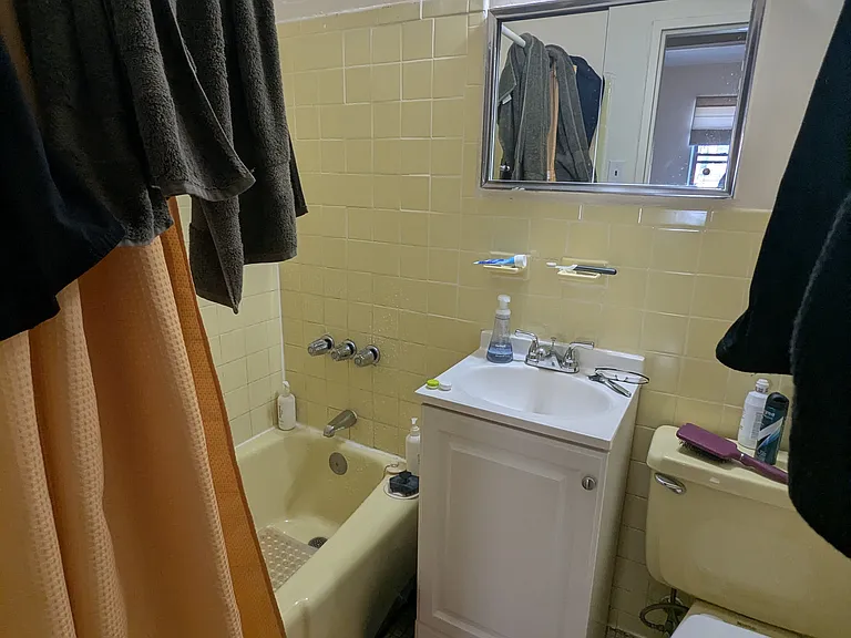 115 W 77th St #5R — Photo 6