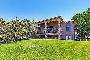 2nd image of 13911 S Stone Canyon Dr