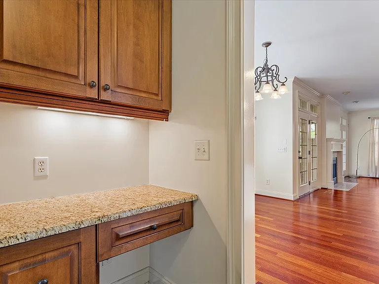 106 Grannon Ct — Photo 19