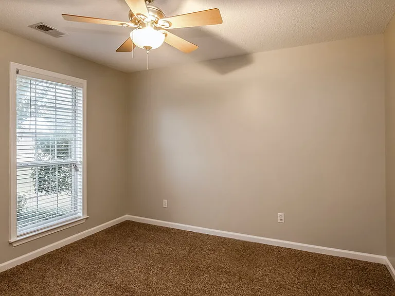 9893 Farmyard Dr — Photo 13