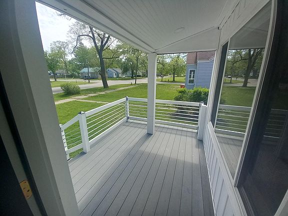 2nd image of 1384 Union Ave