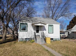 108 S 7th St, Mccook, NE 69001