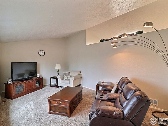 5th image of 26160 Rangeview Dr