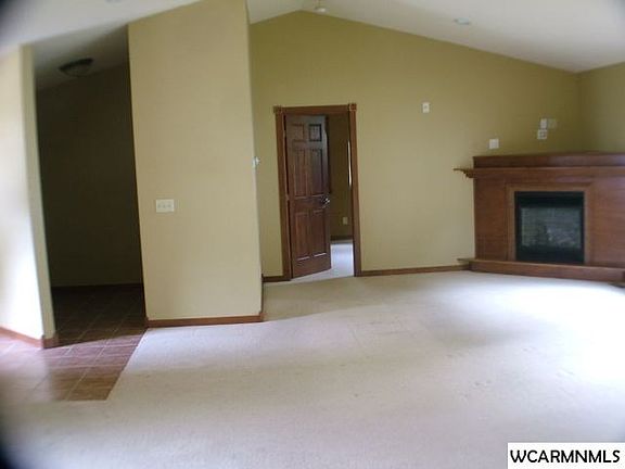 3rd image of 613 Mary Ave