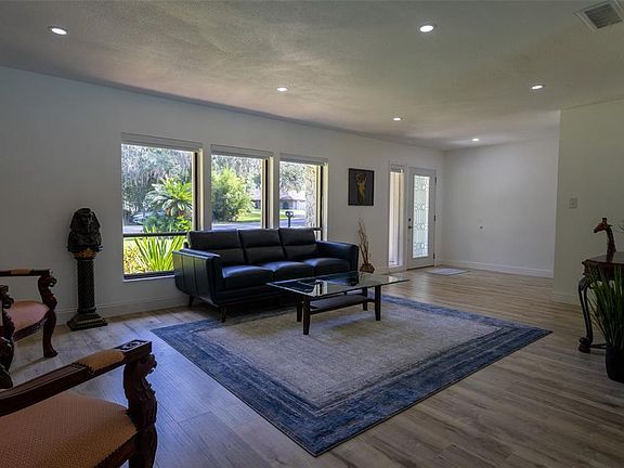 5th image of 4026 TENITA DRIVE