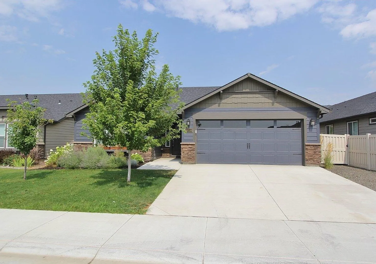 Immaculate Single-Level Home — Photo 1