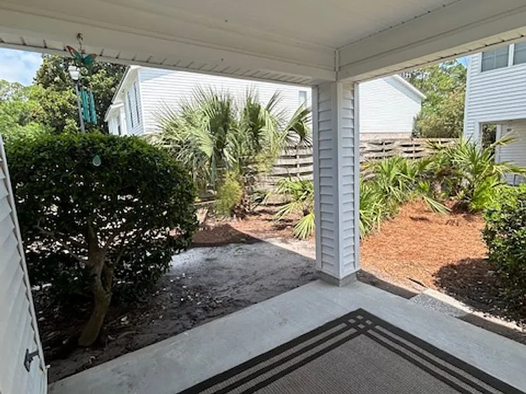 803 W Island Square Dr — Photo 14