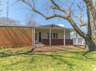 122 Scott Ct, Mount Pulaski, IL 62548
