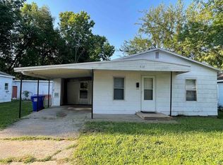 717 W 11th St, Sedalia, MO 65301
