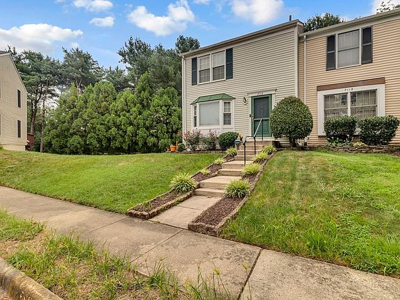 2nd image of 7113 Latour Ct