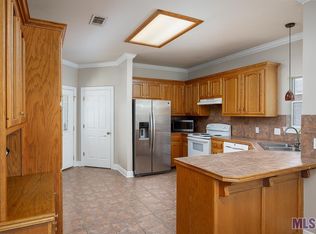 17346 Lauren Dr, Prairieville, LA 70769