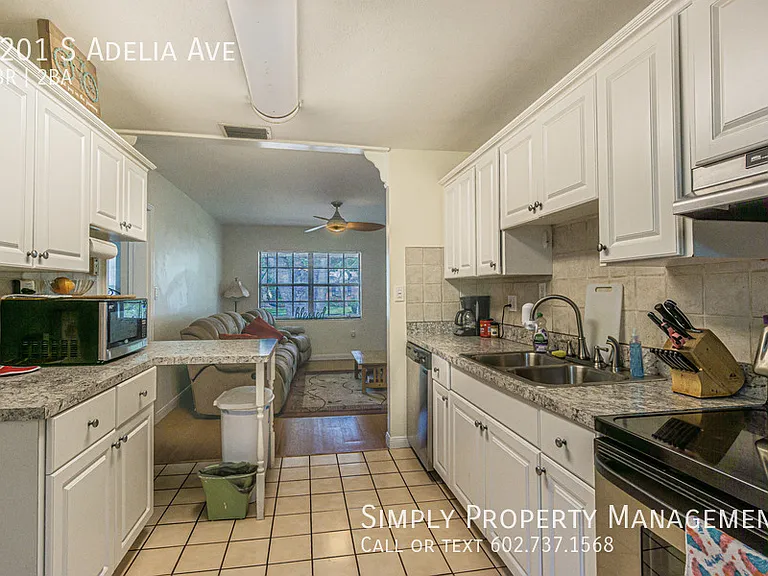 6201 S Adelia Ave — Photo 24