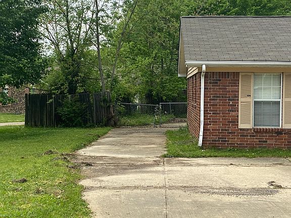 5th image of 5651 Chickasaw Dr