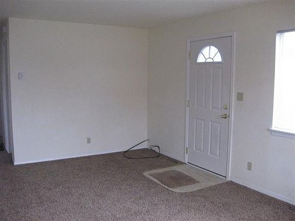 2nd image of 3931 E Ermina Ave