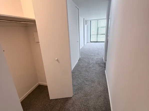 2901 S Michigan Ave APT 208, Chicago, IL 60616
