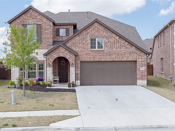 2nd image of 15525 Pioneer Bluff Trl