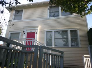 312 Garfield St, Seattle, WA 98109