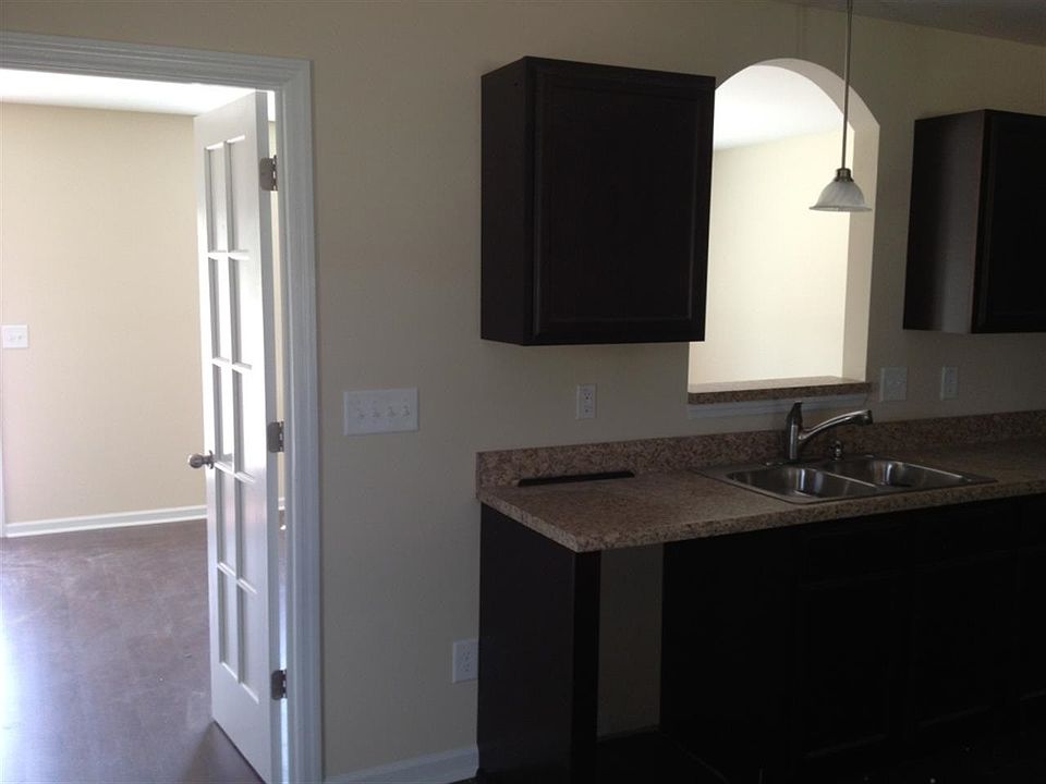 2nd image of 201 Hidden Oaks Dr Lot 27