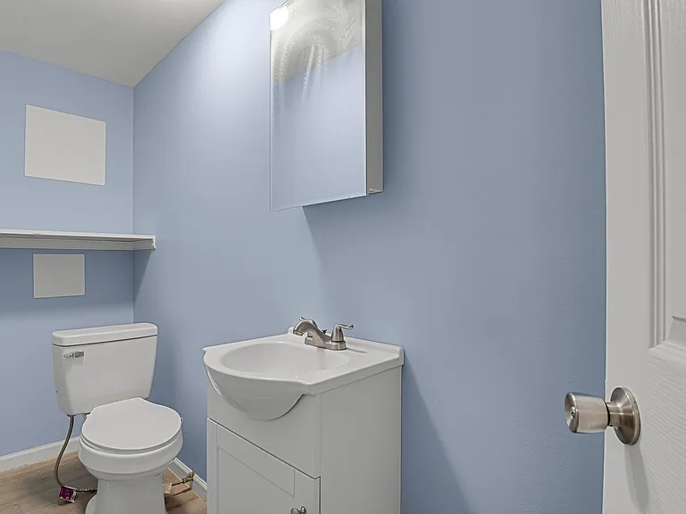 2585 S Truckee Way — Photo 14