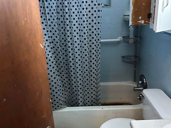 5th image of 4806 Chimes Way