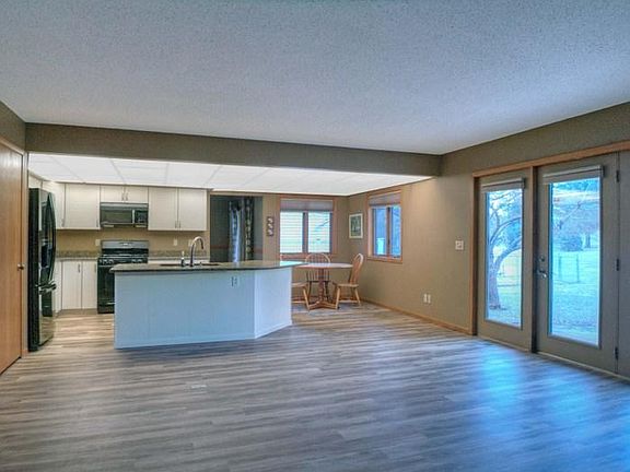 5th image of 622 Westwood Dr