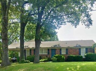 178 Montclair Dr, Jackson, TN 38301