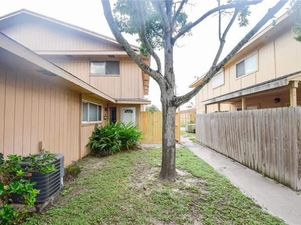2006 Hidden Lk #3, Corpus Christi, TX 78412
