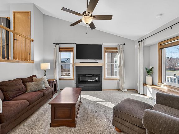 3rd image of 5309 Park Meadow Dr