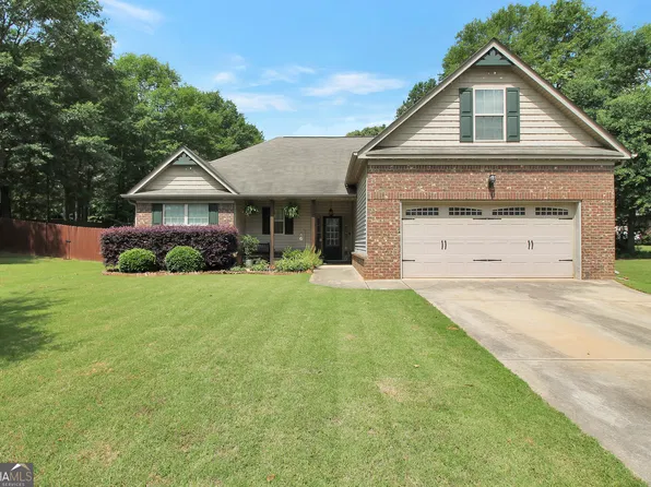 941 Besse Way, Locust Grove, GA 30248