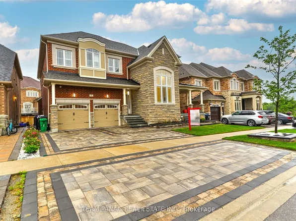 6 Layton St, Brampton, ON L6P 4H4