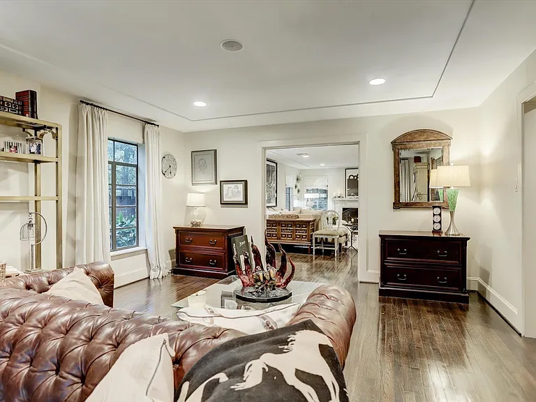 3735 Del Monte Dr — Photo 4
