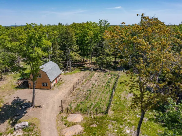 23 Fernwood Lane, Belfast, ME 04915