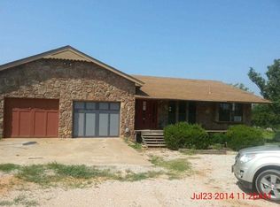 61246 N 2314th Rd, Seiling, OK 73663