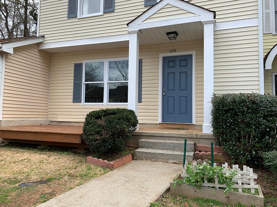 Front porch with small front yard.
