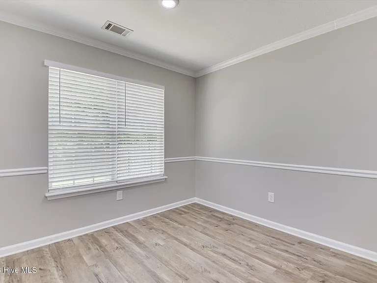 7604 Pleasantville Way — Photo 21