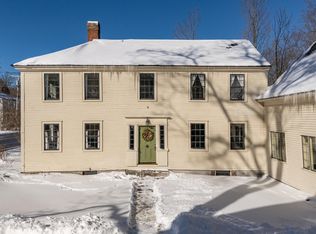 84 Main St, Francestown, NH 03043