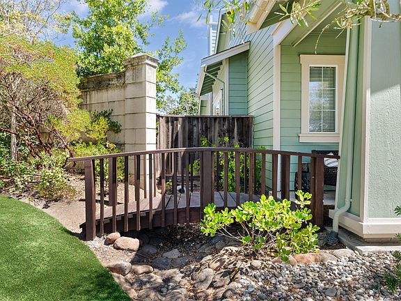 3rd image of 5690 Queen Anne Drive