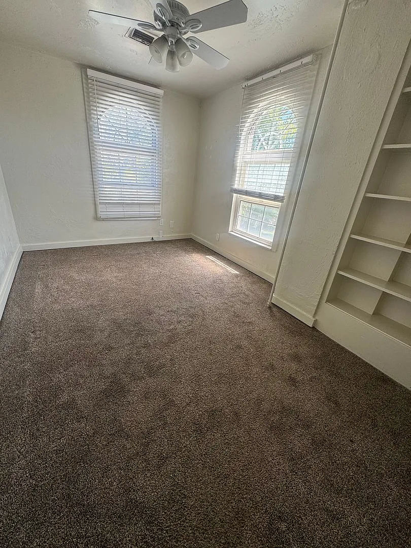 Beautiful 2 bedroom for rent in SLC! — Photo 4
