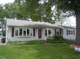 10 Radnor Rd, Newark, DE 19713