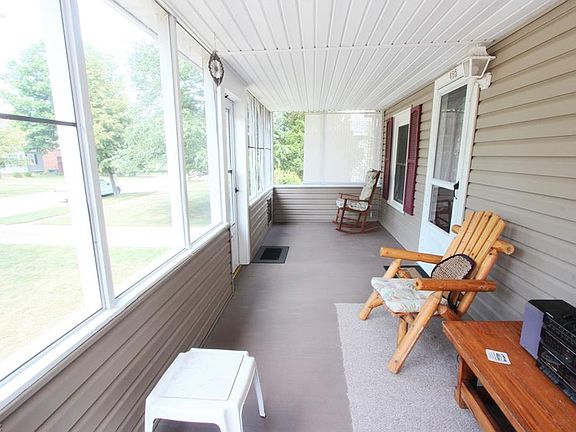 5th image of 425 Parkside Dr