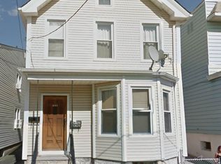 109 Patterson St, Harrison, NJ 07029