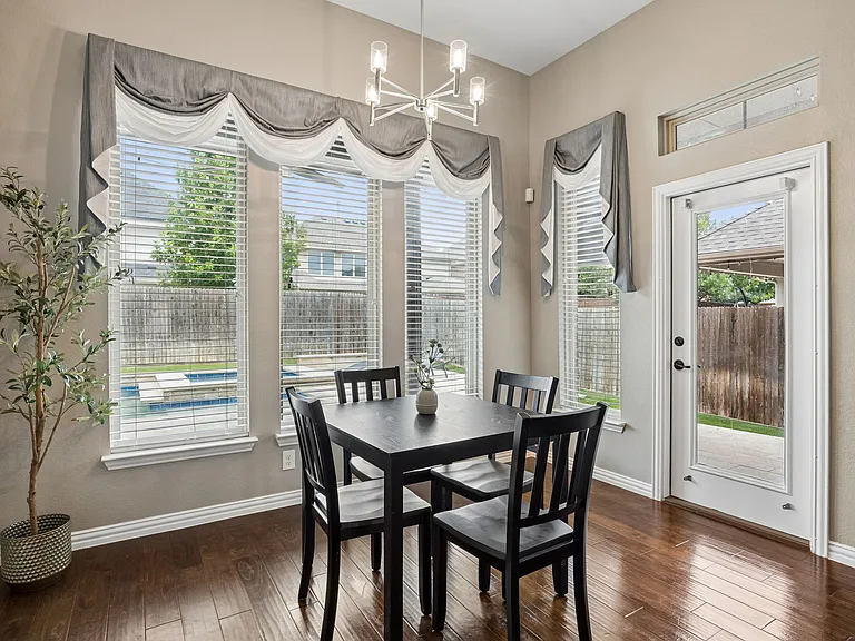 908 Mist Flower Dr — Photo 15