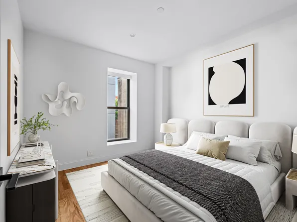 257 Throop Avenue image 6 of 10