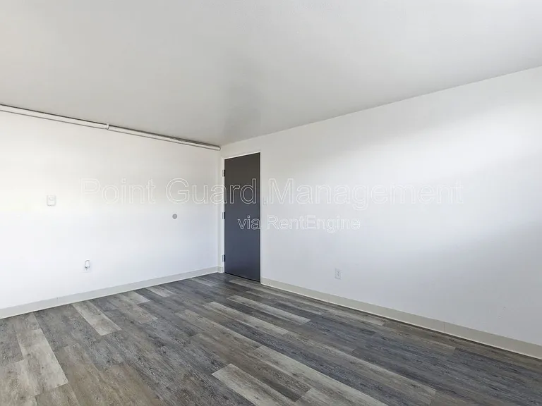 3309 S Jefferson Ave — Photo 41