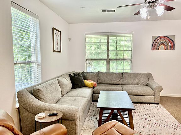 4th image of 1310 W Parmer Ln APT 1703