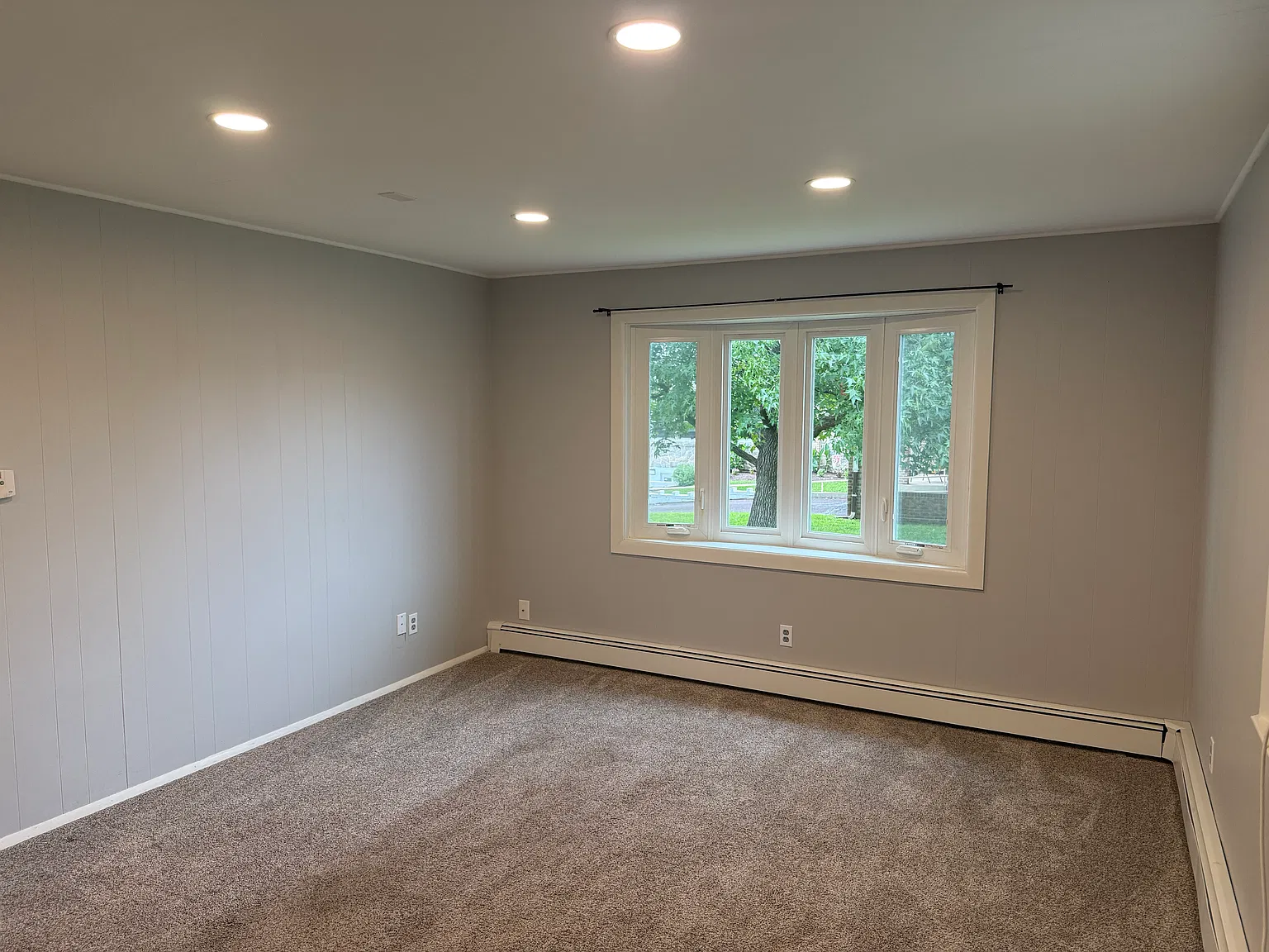 513 Jefferson St — Photo 2